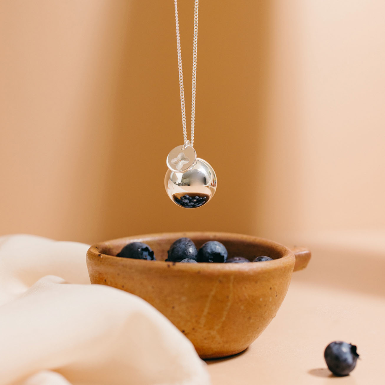 Harmony necklace Silver Roman Cross