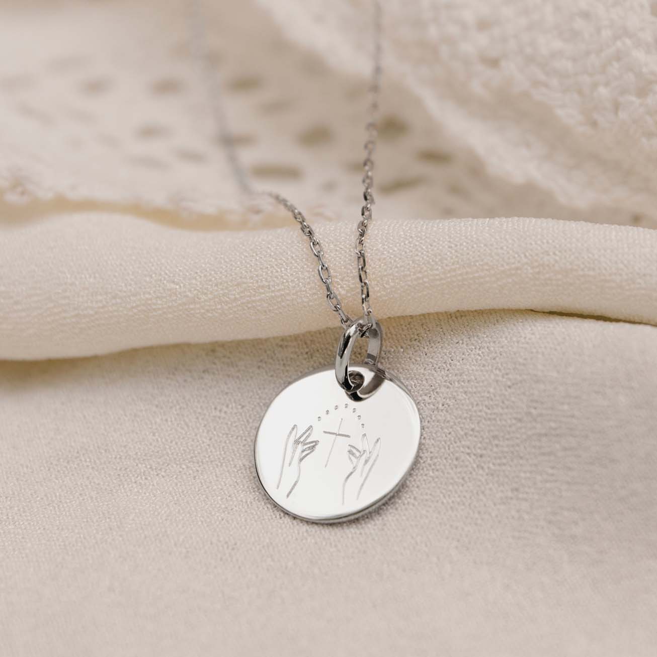 925 sterling silver star-shaped hands baptism meda